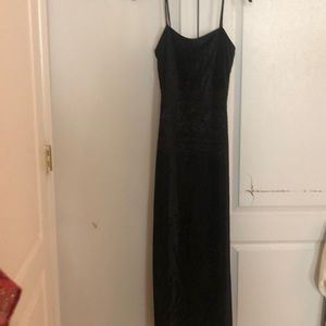 Tailor/B,Moss elegant velvet black dress size 6